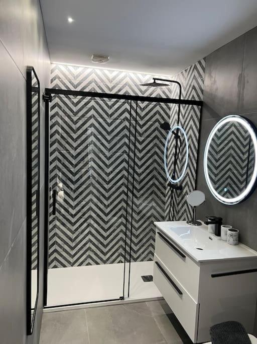 Puerto Banus Eddie Suite Марбелья Экстерьер фото