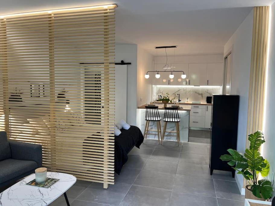 Puerto Banus Eddie Suite Марбелья Экстерьер фото