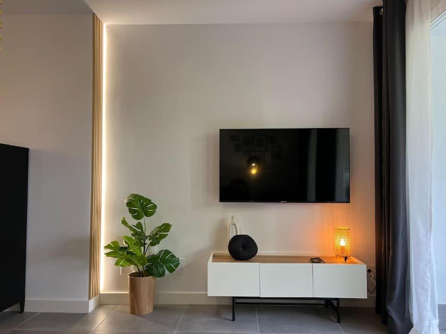 Puerto Banus Eddie Suite Марбелья Экстерьер фото